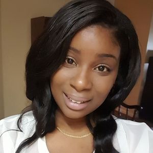 Meet your Posher, Brittney